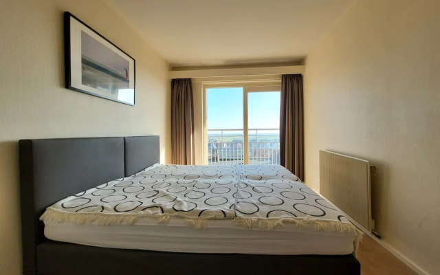 Apartment With Terrace in Middelkerke