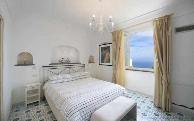 Albadamare Boutique Hotel