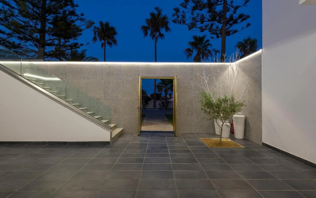 Diamond Boutique Hotel