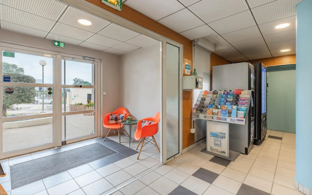 Park And Suites Marseille Airport