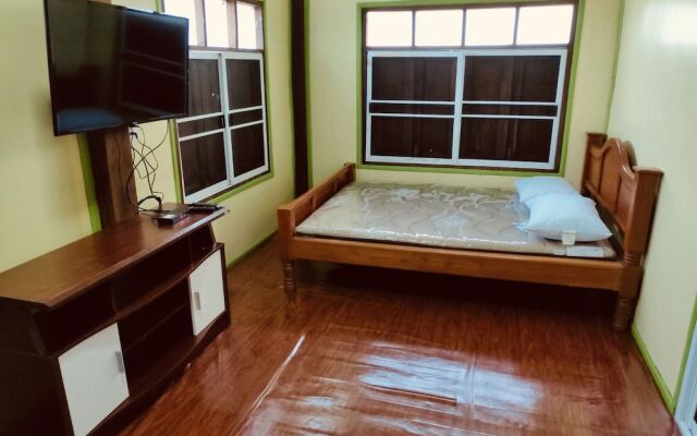 BaanThai Nakano Homestay