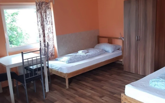 2-Rent Group Hostel Apartments EVE74