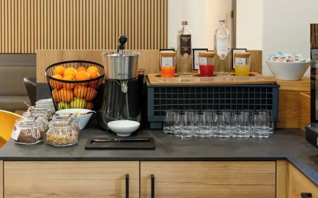 Kyrr Smart Mountain Retreat