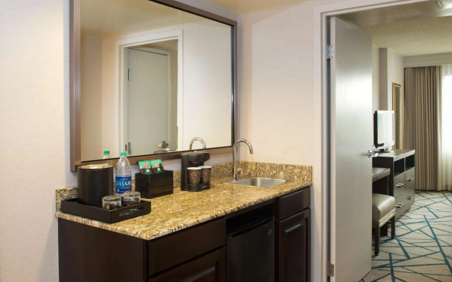 Embassy Suites by Hilton Portland Tigard