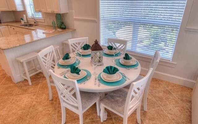 Hawaiian Tide Apartment 3