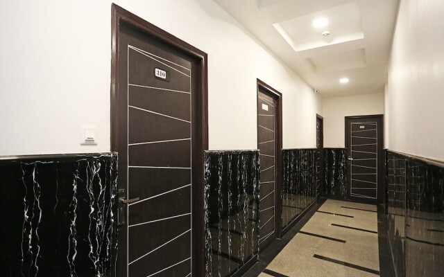 OYO 12178 Ayushmaan Grand