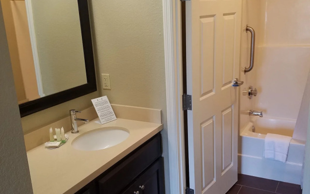 Staybridge Suites Cincinnati North by IHG