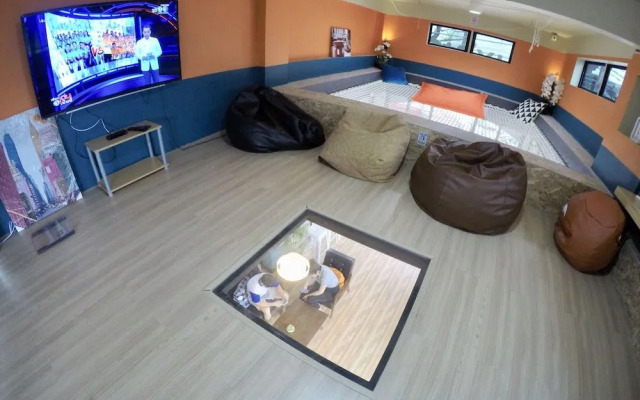 Why Not Hostel and Kitchen
