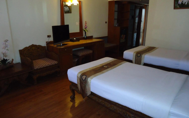 Top North Hotel