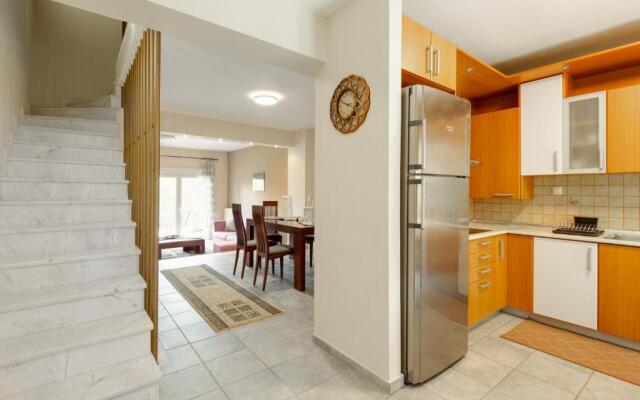 Luxury House for all Seasons