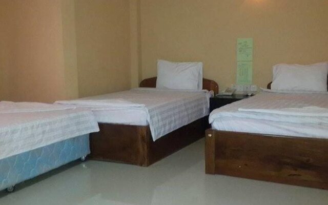 Golden Palace Hotel
