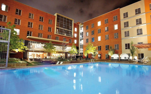 Protea Hotel Fire & Ice by Marriott JHB Melrose Arch