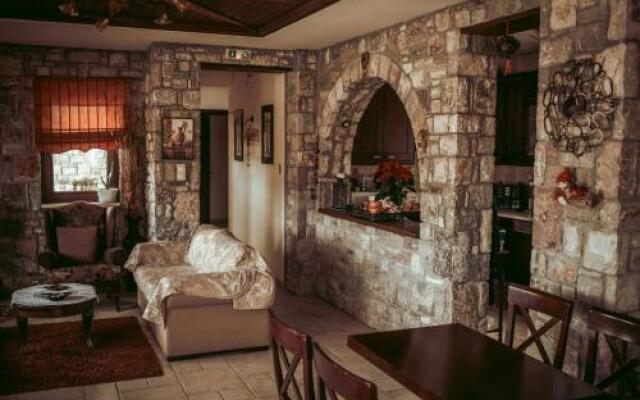 Filoxenia Hotel