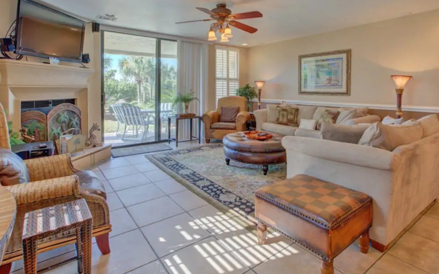 Mainsail Townhome 01