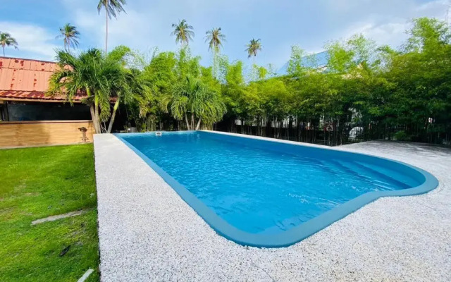 Phi Phi Little Star Resort