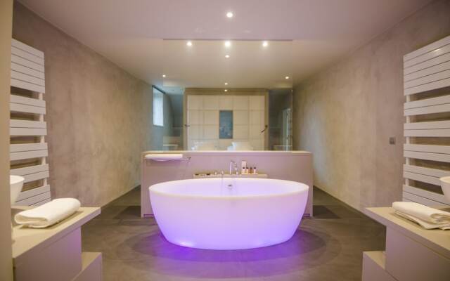NE5T Suites & Spa