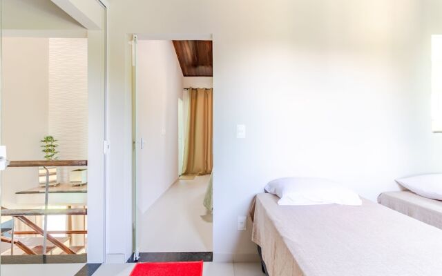 GB60 Excellent House 4 Suites