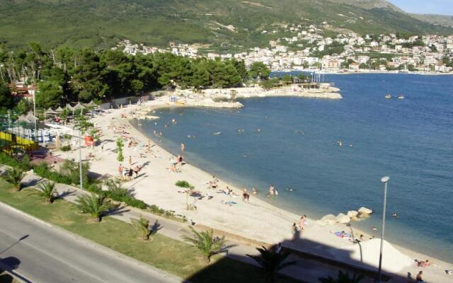 Apartment Vranjes