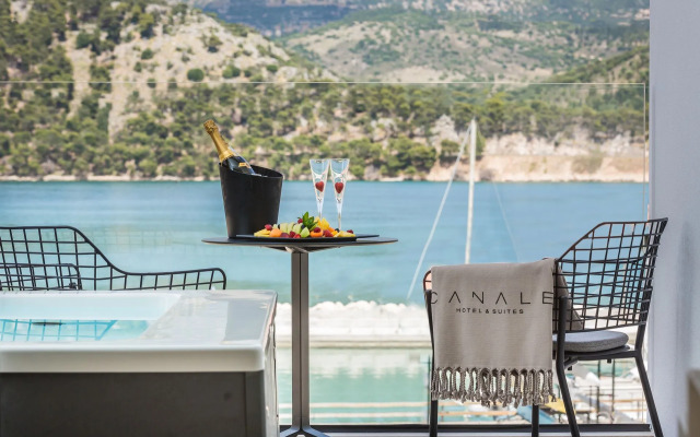 Canale Hotel & Suites