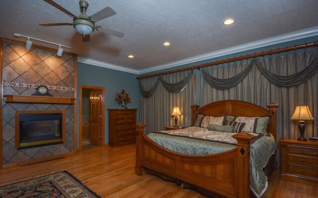 The West Wing 5 Bedroom House