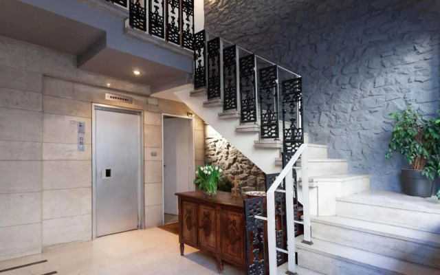 Homz Studios Neapolis