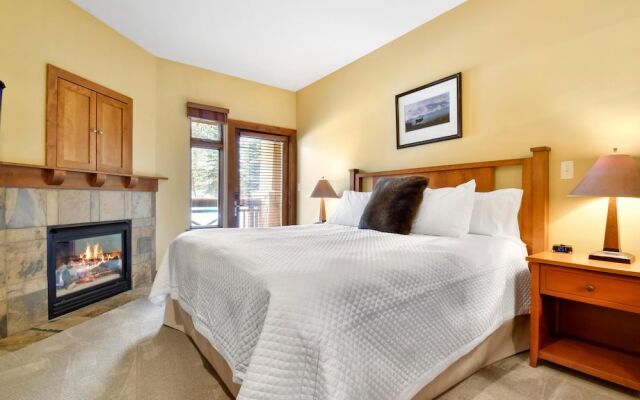 Sundial C006-005a 3BR