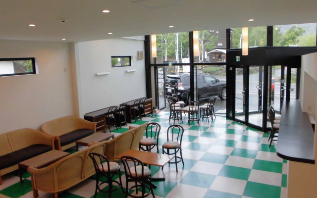 FBC Fuji Backpackers Capsule inn