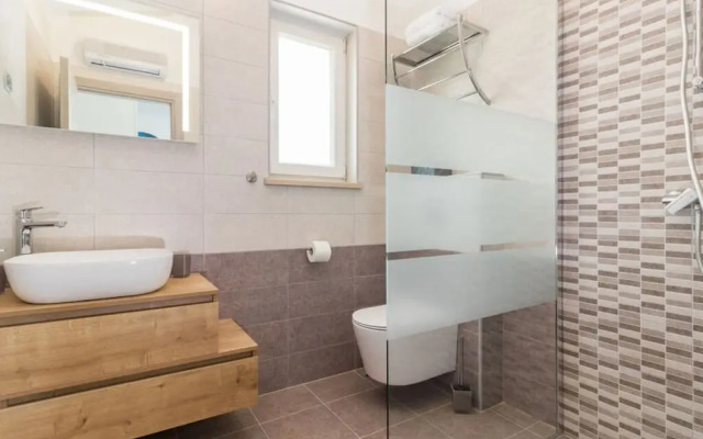 Villa Nana Comfortable Holiday Residence