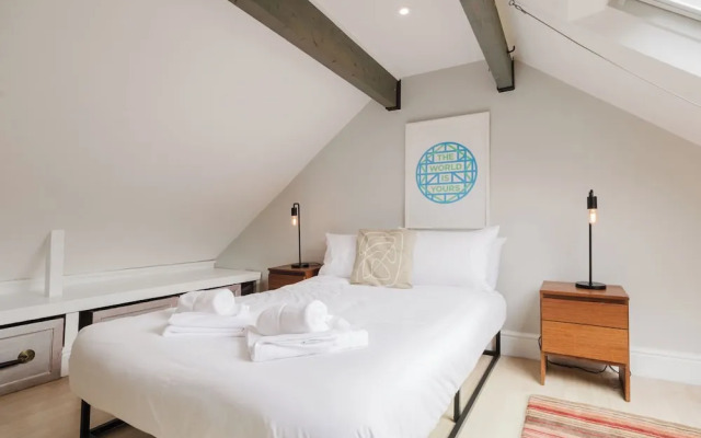 Stunning 3 Bedroom Oxford Retreat