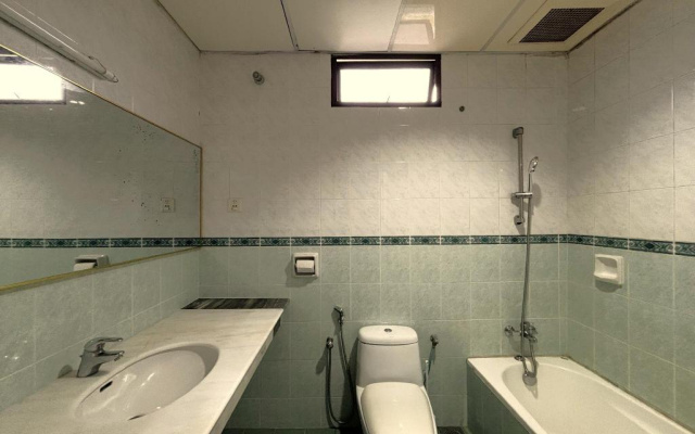 The Cool Point Hotel