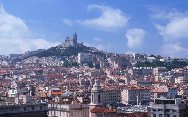 Adagio Marseille Vieux Port Aparthotel