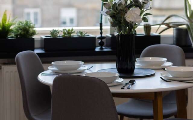 Grójecka Studio Warsaw by Renters