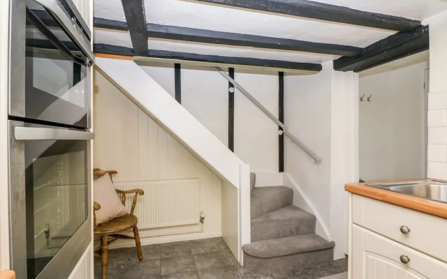 2 Seaview Cottages