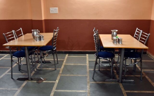 Hotel Balaji Palace