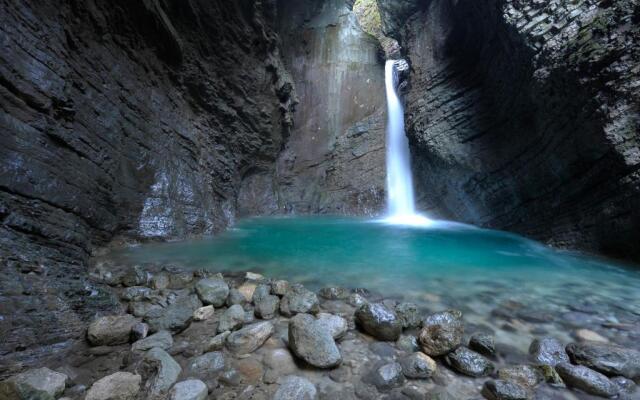 Apartment Love Smast