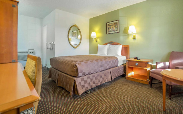 Motel 6 Hermison, OR - Umatila