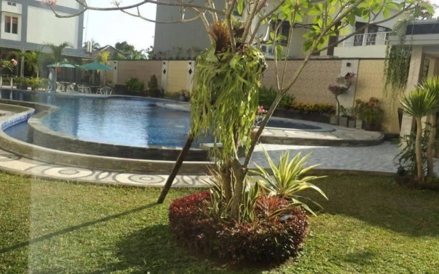 Puri Indah Hotel