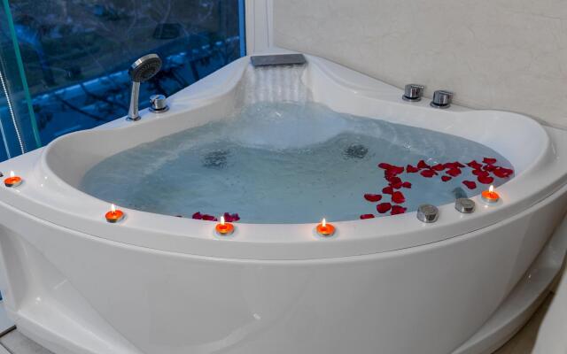 Bantique Hotel