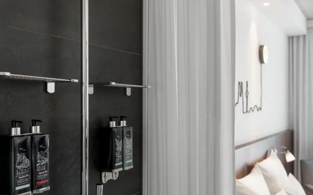 Ruby Ella Hotel Cologne