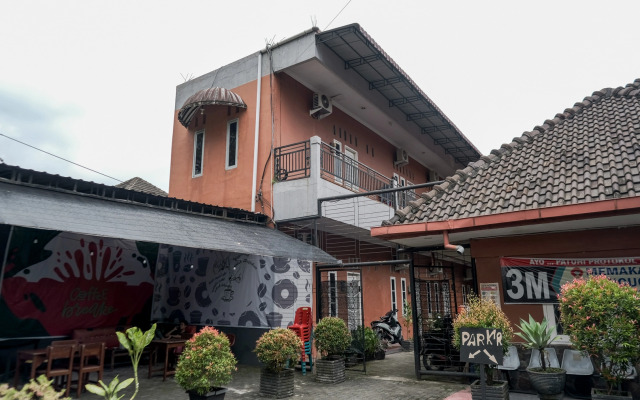 Djaboerigin Mongonsidi Guest House RedPartner