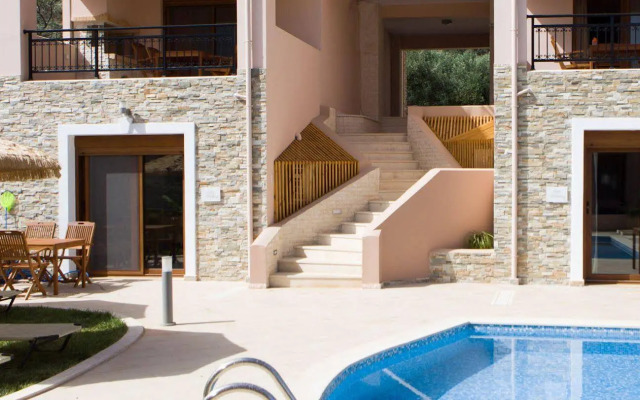 Pantheon Villas & Suites