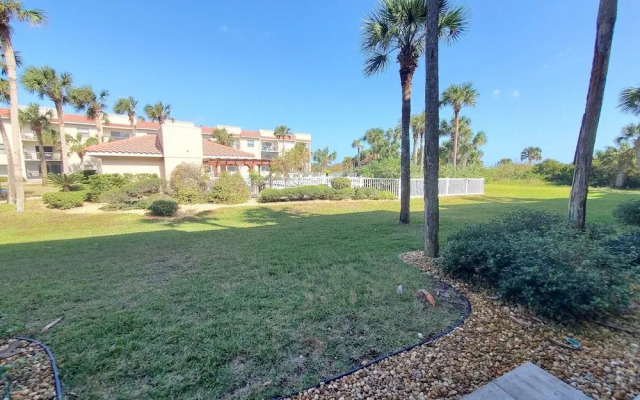 Ocean Village Club O15