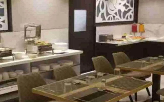 Prime Grand Hotel
