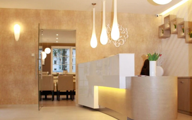 Kristallhotel Fettehenne