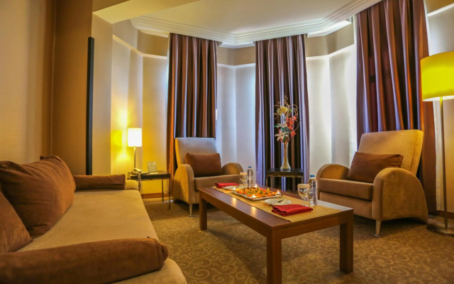 Rumi Hotel
