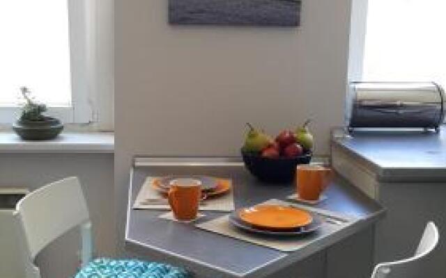 BlueGrayOrange
