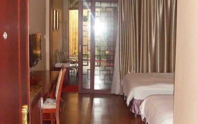 Danxia Hot Spring Holiday Resort Shaoguan