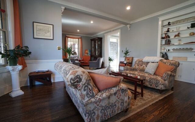 Sweet Tea Bed & Breakfast