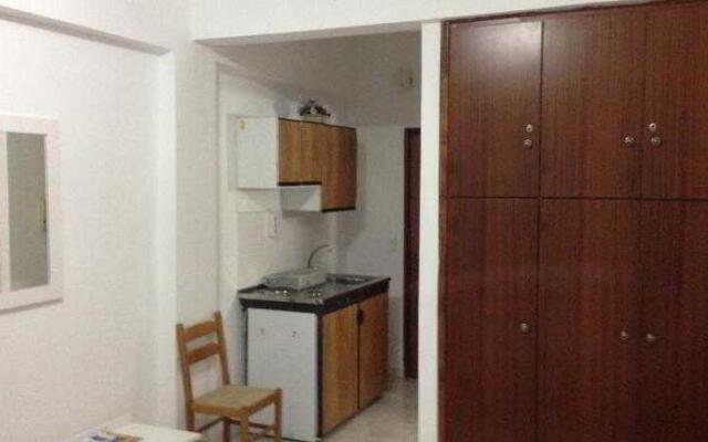Arion Beach Apartments