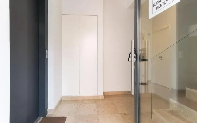 Apartamento Moderno na Graça/ Alfama